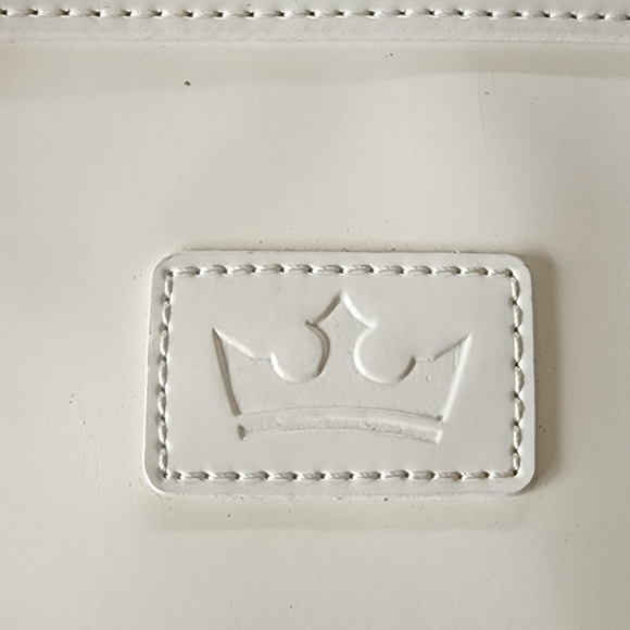 NWT Baekgaard Pearl  White Genuine  Patent Leather Tote - Picture 8 of 14